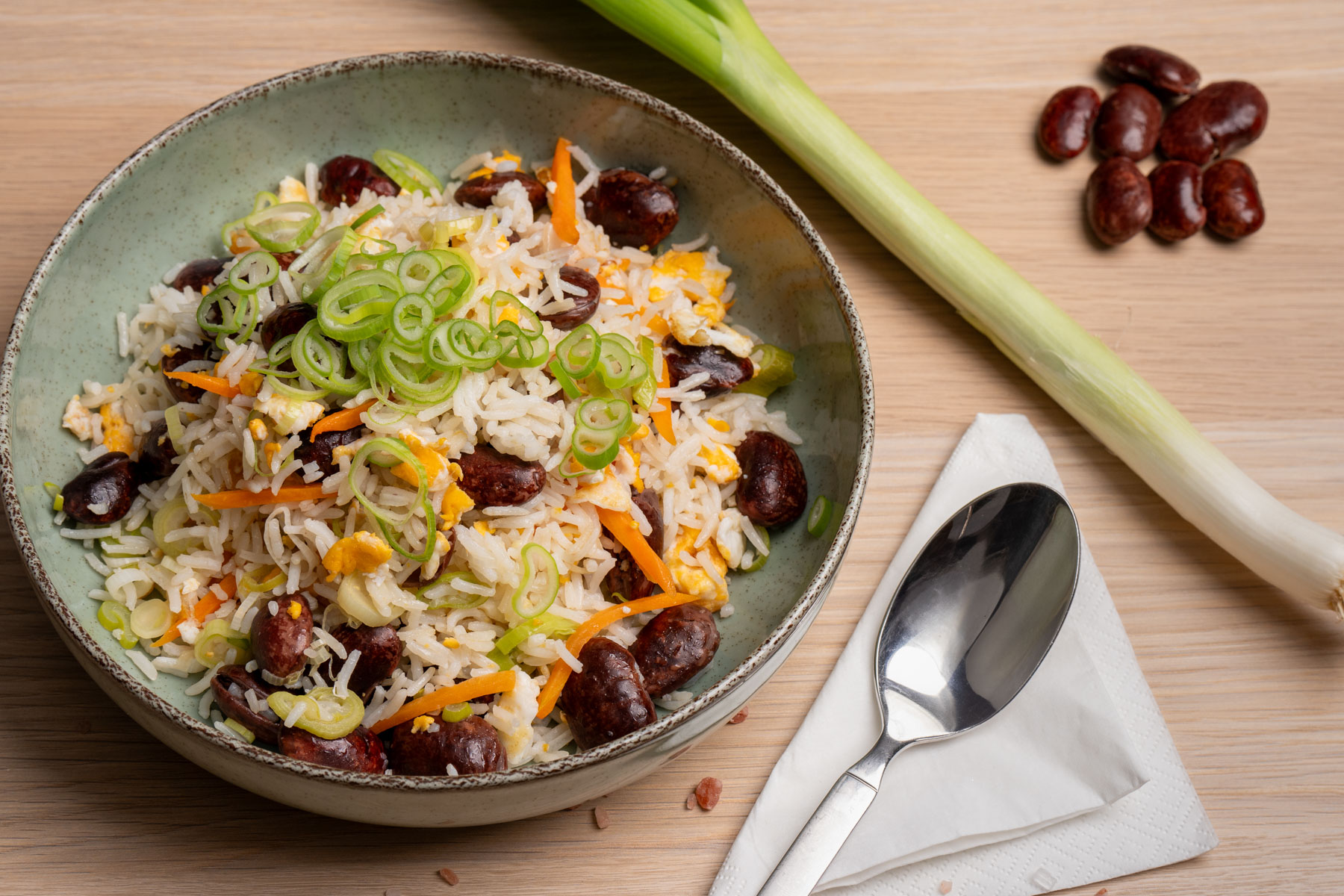 Gebratener-Reis-kaeferbohnen-ei-202501q-PP Gebratener-Reis-kaeferbohnen und ei