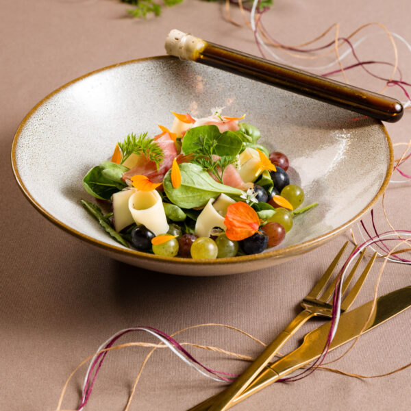 traubensalat-rohschinken-weinkaese-202605h-AWE